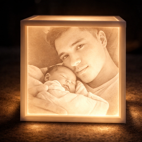 3D Printed Custom 4 Inch Lithophane Box With Light/Socket